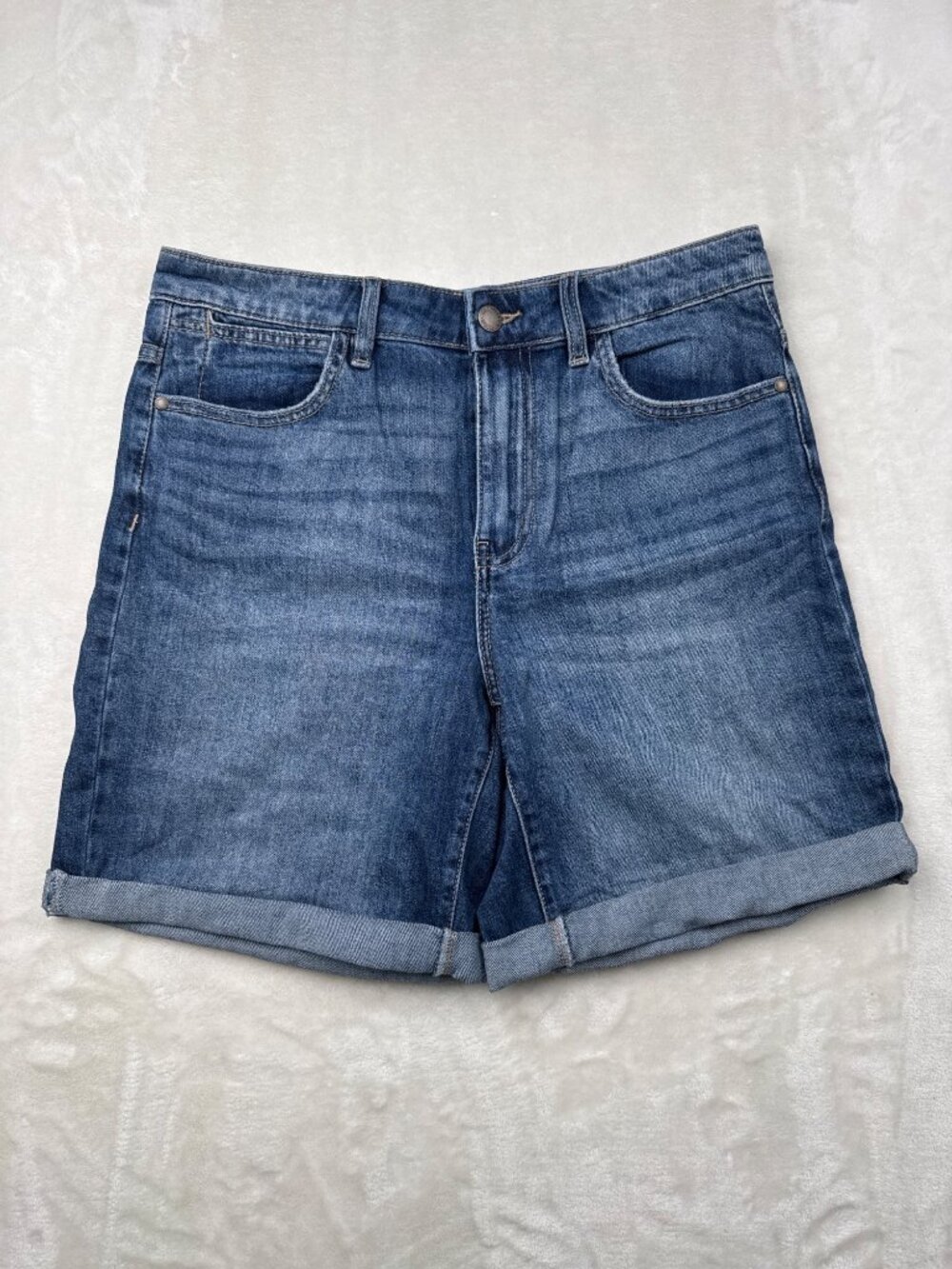 Wrangler Womens Denim Cuffed Jean Shorts Size 6